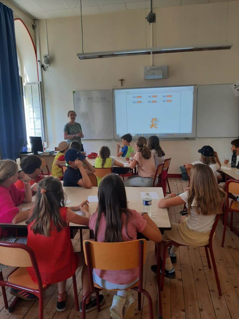 Lire la suite à propos de l’article Défi CM1-6e : une aventure ludique au collège Chavagnes
