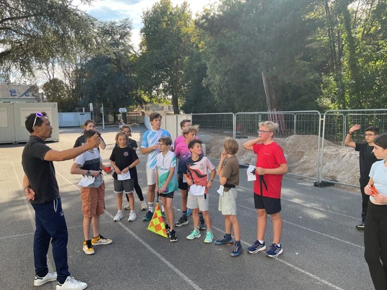 Lire la suite à propos de l’article Lancement de l’année sportive : Initiation à l’arbitrage en triathlon pour 17 élèves de l’Externat des Enfants Nantais