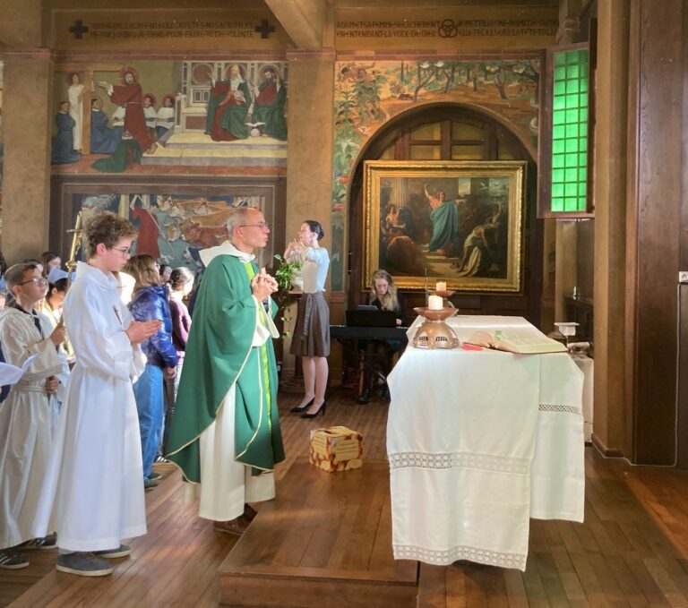 Lire la suite à propos de l’article Messe