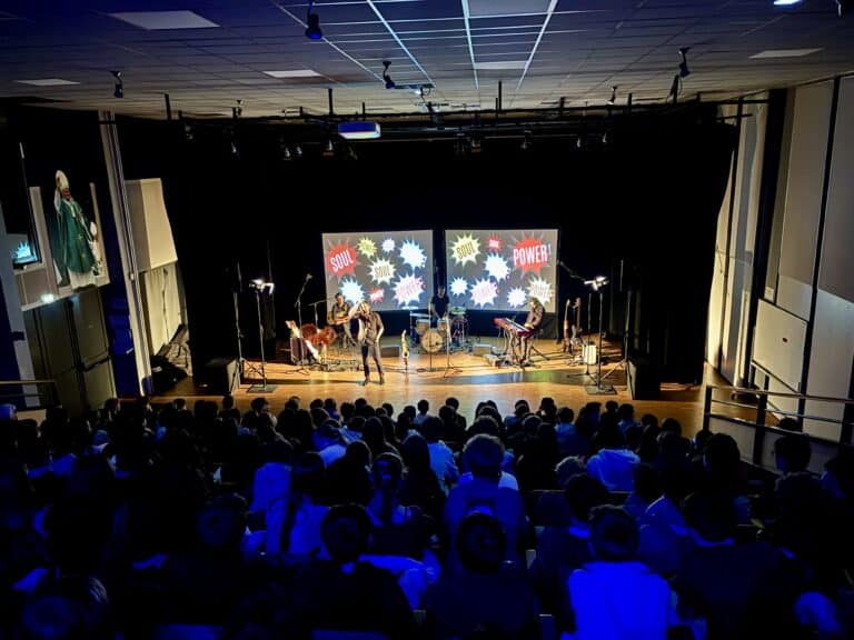 Lire la suite à propos de l’article « Soul Power » : quand la musique raconte l’Histoire