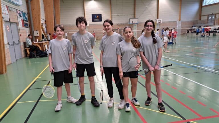 Lire la suite à propos de l’article Championnat Badminton par équipes – Loire Atlantique