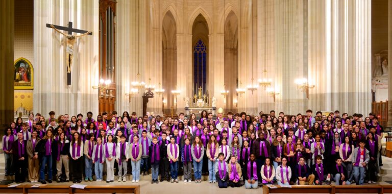 Lire la suite à propos de l’article Appel décisif des 25 catéchumènes de l’Externat-Chavagnes