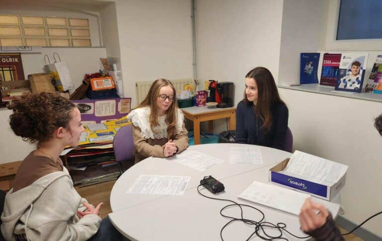 Lire la suite à propos de l’article Anglais euro 1ères : poser sa voix et s’exprimer en anglais