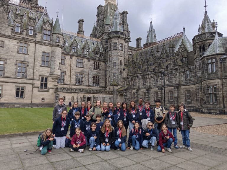 Lire la suite à propos de l’article Les 6e English Plus au Fettes College d’Édimbourg